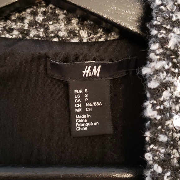 H&M grey cardigan with sequin detail - Picture 3 of 3
